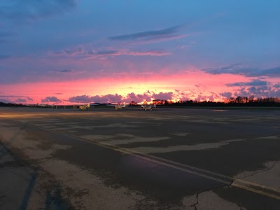 Rostraver Airport