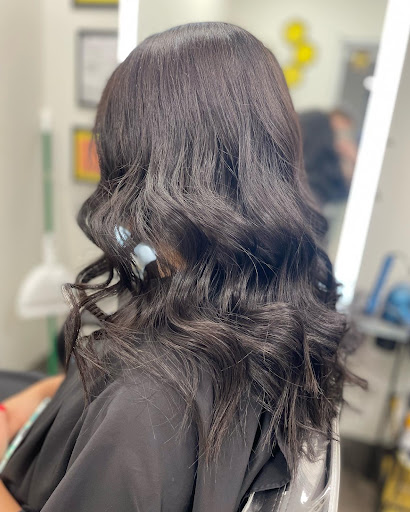 B's Wax & Hair