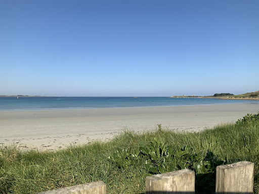 Photo de Villa de la plage - Villas à louer en bord de mer - Villas Ouest à Santec (29250)