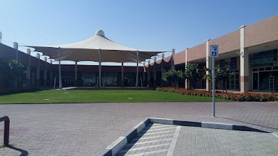 Photos of Dubai Birds And Pets Market