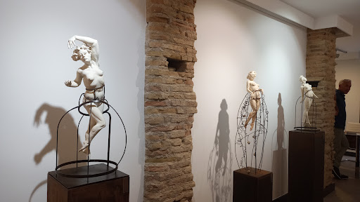 Galería de Arte Ceferino Navarro