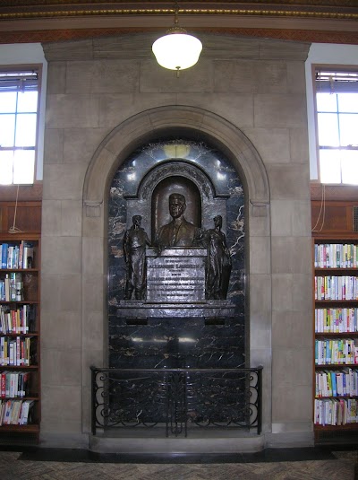 Laughlin Memorial Free Library