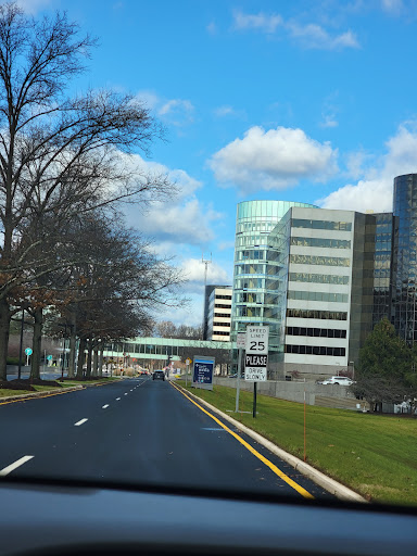 Gallows Rd & INOVA Emergency