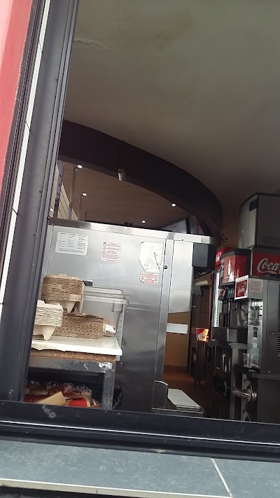 Photos of KFC Empangeni Maxwell Street