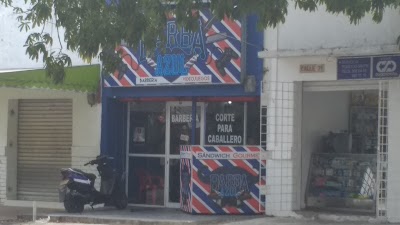 Photos of Barbershop Bluebeard