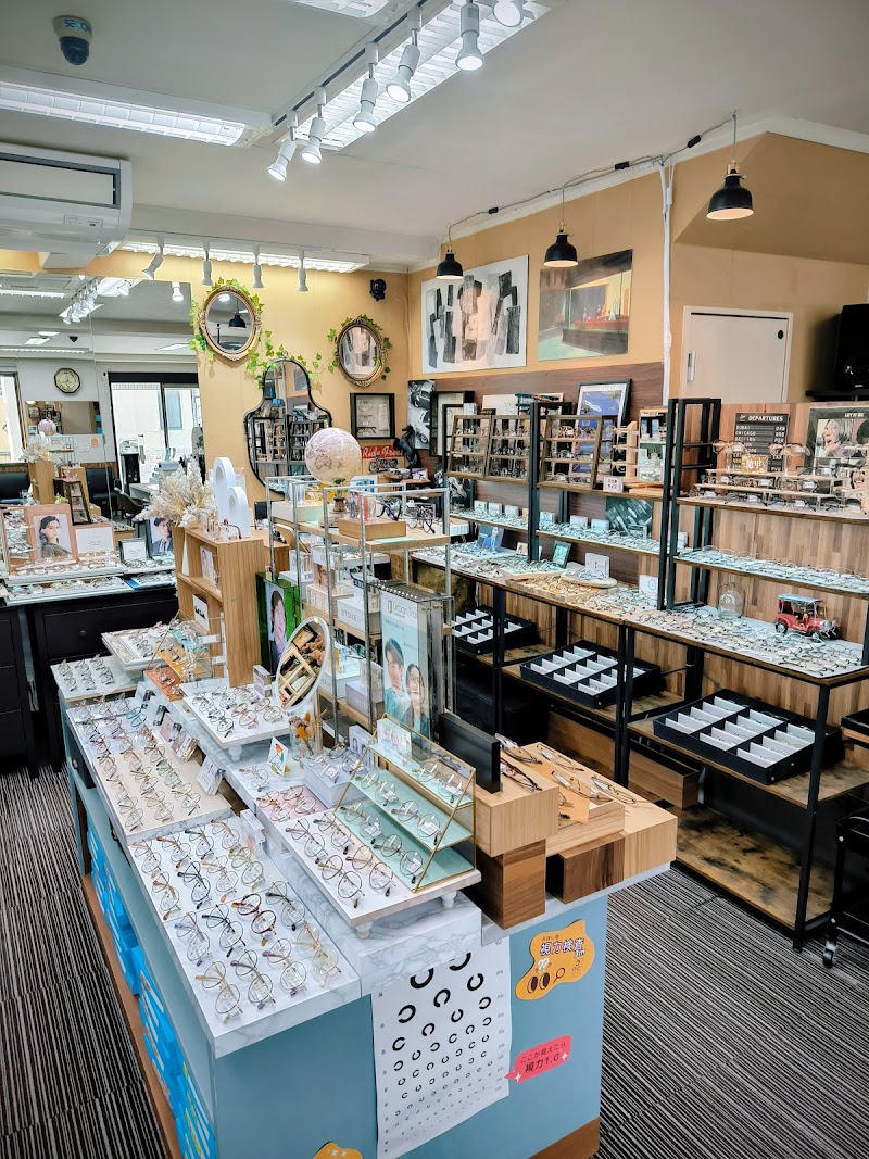 奥田メガネ枚方本店