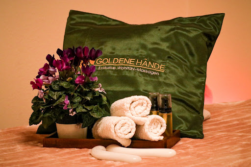 Goldene Hände Massage Gallery - Germany
