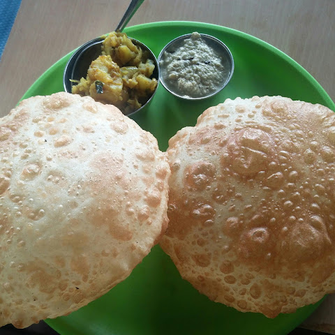 Archana Guesthouse riverview & Roof Restaurant by null