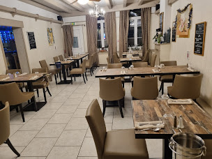 Photo n°1 de Restaurant la Toque Blanche Harnes Pas deCalais à Harnes (Restaurant français)