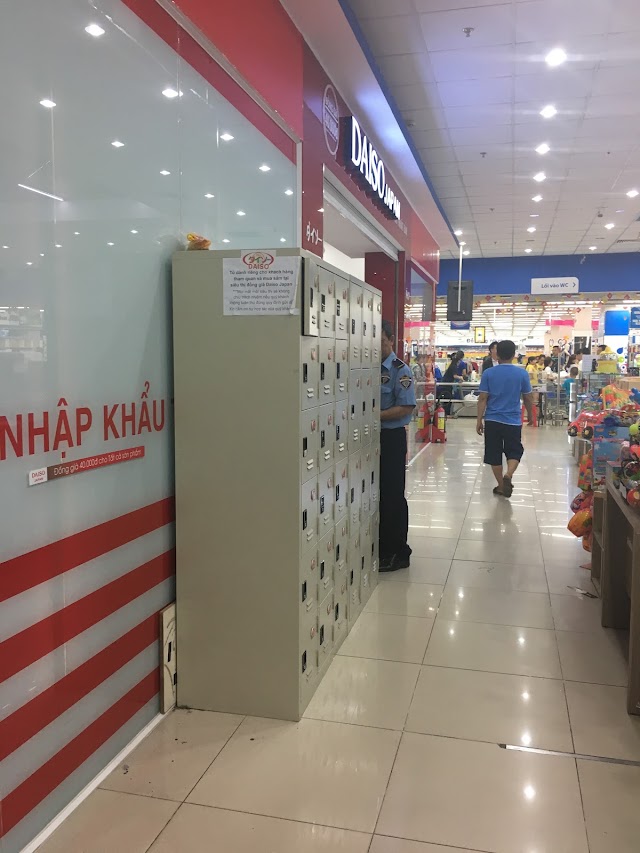 DAISO