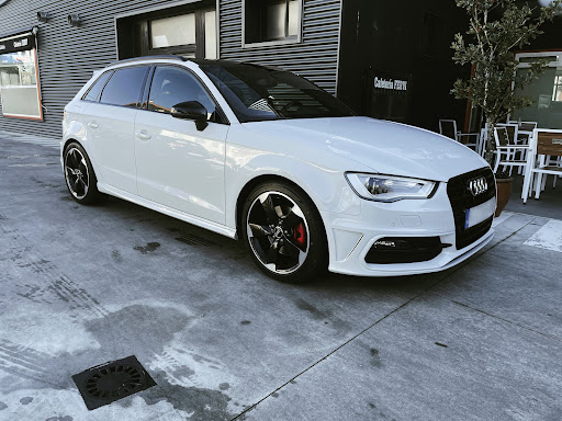 IS Cars - Thumbnail