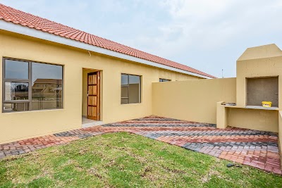 Photos of Little Eden Estate