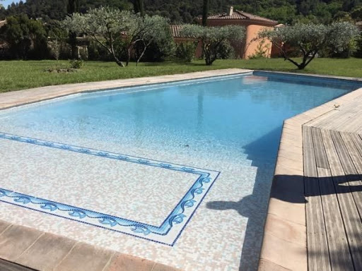 Photo de B E T E X à Saint-Saturnin-lès-Avignon (84450)