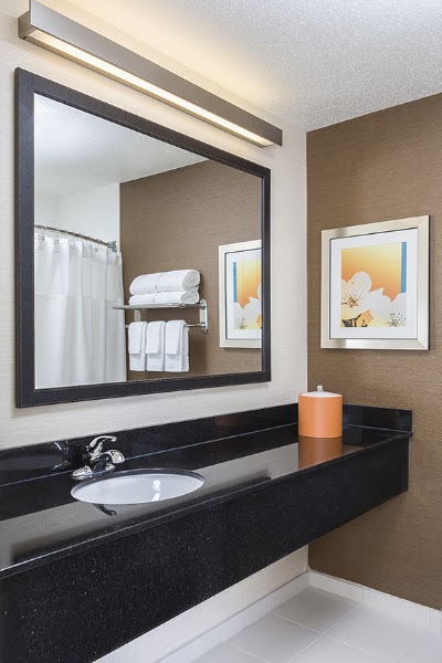 Photos of Fairfield Inn & Suites by Marriott Holland