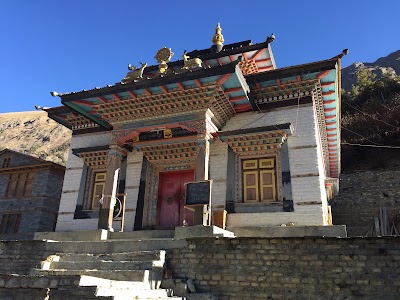 Photos of Upper Pisang Buddhist Temple