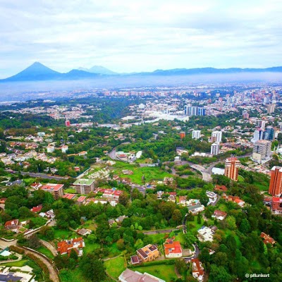 Photos of Metrocentro Park