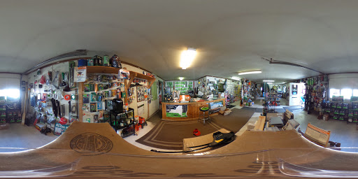 Tanner's Outdoor Sports - Thumbnail