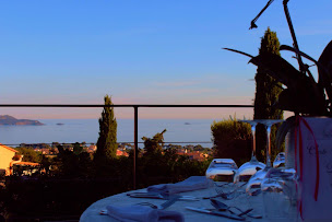 Photo n°51 de Auberge Lou Petoulet à Carqueiranne (Restaurant gastronomique)