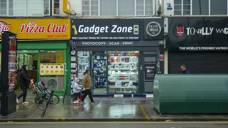 Bounce Luggage Storage - Near Kilburn High Road Station photo 2