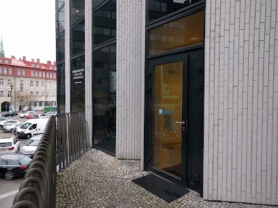 Photos of Roseni Hambakliinik