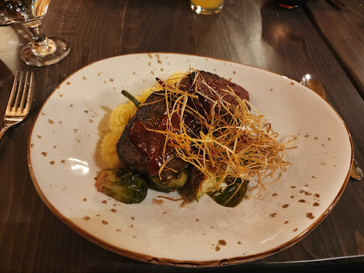 Freestone Restaurant - Visual