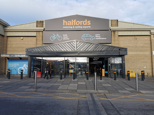 Halfords - Halifax - Visual