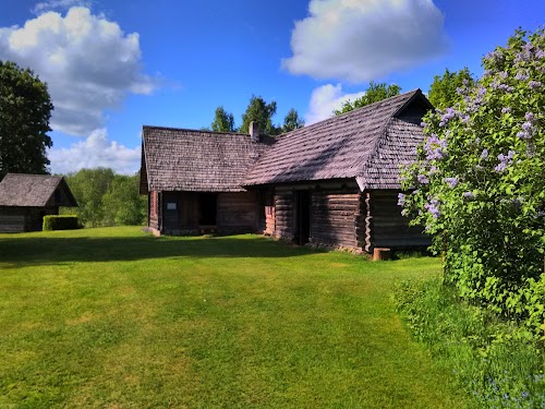 Karilatsi Vabaõhumuuseum