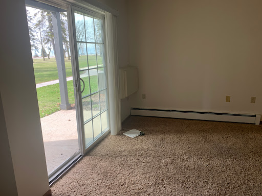 Lakeshore Apartments - Thumbnail