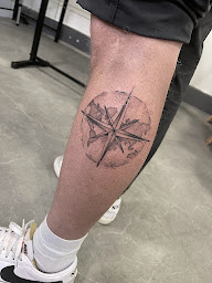 Photo n°17 de Rove tattoo à Romans-sur-Isère (Tatoueur)
