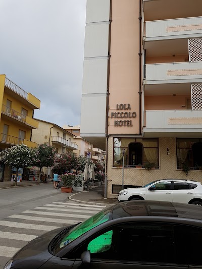 Photos of Lola Piccolo Hotel