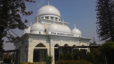 Photos of Baitul Ahsan Jam-e Mosque
