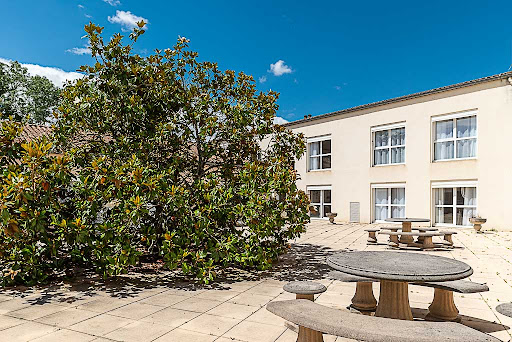 Photo de Ehpad Korian Les Ajoncs à Saint-Georges-du-Bois (17700)