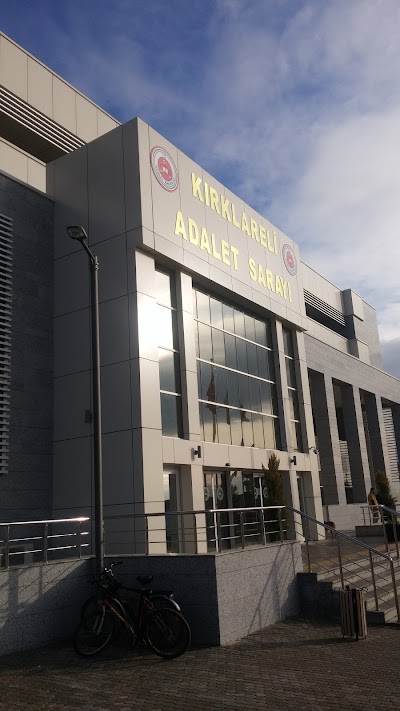 Kırklareli adliye binası