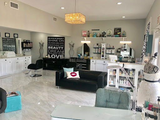 On The Boulevard Salon & Spa - Thumbnail