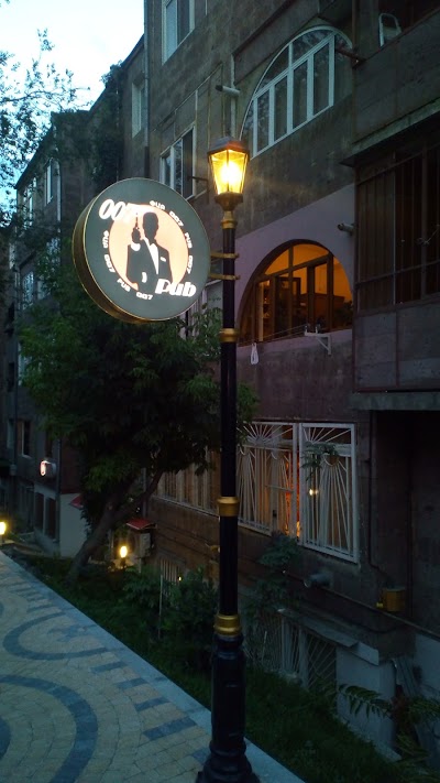 Photos of Pub007