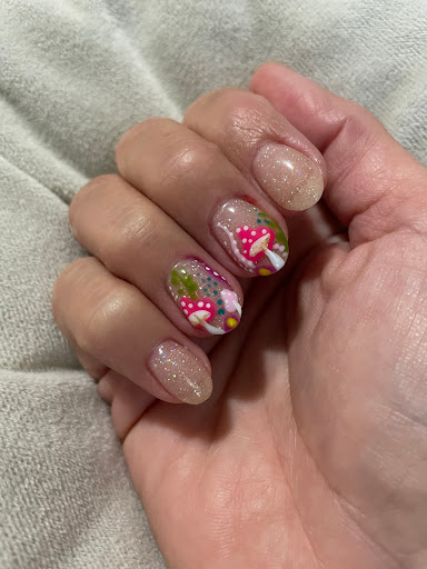DR Nails - Visual