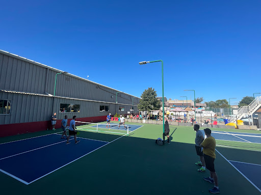 Cedar Springs Health Racquet & Sportsclub Gallery - Canada