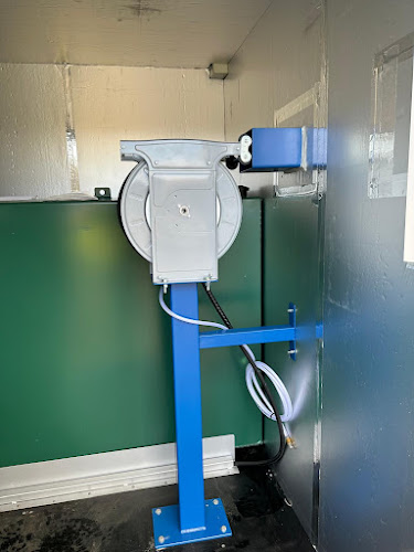 Reviews of Aquawash Pressure Washers Ltd in Glasgow - Laundry service