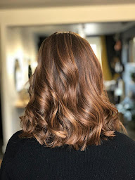 Photo n°6 de L'appart de Cass à Millau (Salon de coiffure)