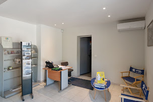 Photo n°2 de Carrosserie Lopez à La Londe-les-Maures (Garage automobile)