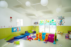 Photo n°9 de LES FRIPOUNETS à Saint-Martin-de-Londres (Crèche)