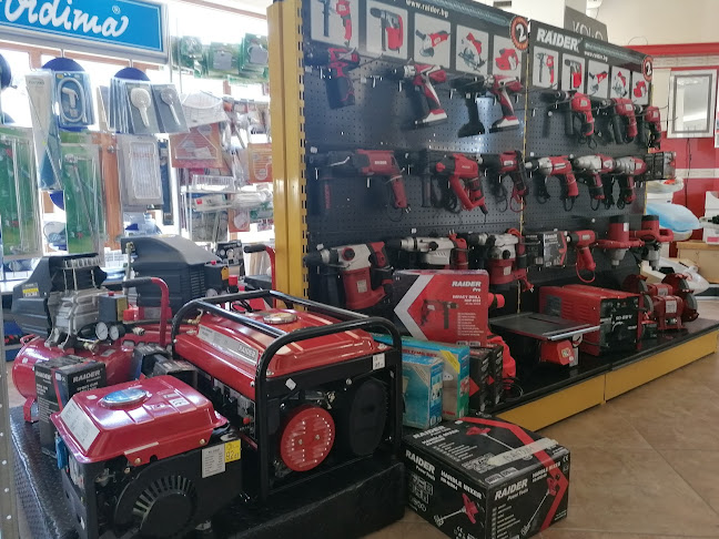 Comentarii opinii despre Търговски център ЧИЧО ТОМ