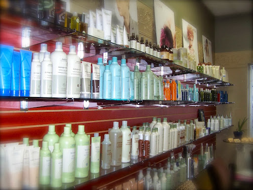 Benoits Store Salon Spa - Thumbnail