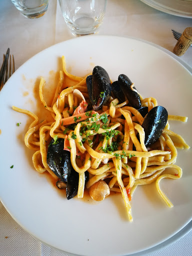 Gemelli - Beach, Restaurants, Events, Pizza, Lounge Bar - Thumbnail
