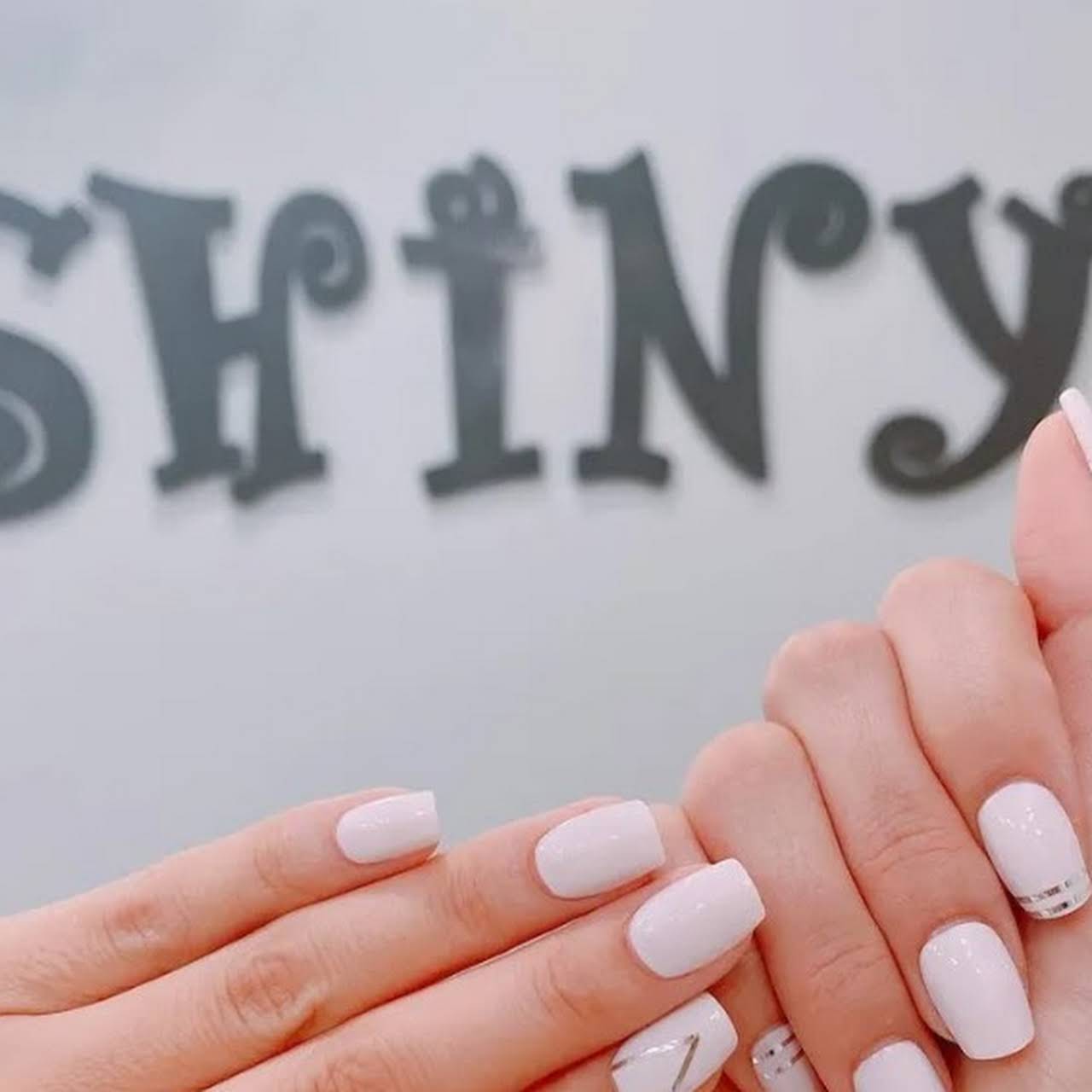 Shiny Nails Salon Nail Salon in Hinsdale