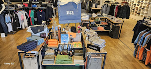 Photo n°3 de Size Factory Herblay - Magasin de Vêtements Grande Taille Homme à Montigny-lès-Cormeilles (Magasin de sous-vêtements)