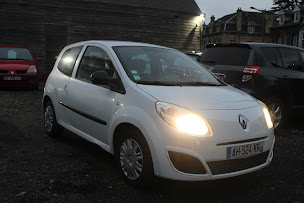 Photo n°2 de AUTO DOCK 76 à Rouen (Vendeur de voitures d'occasion)