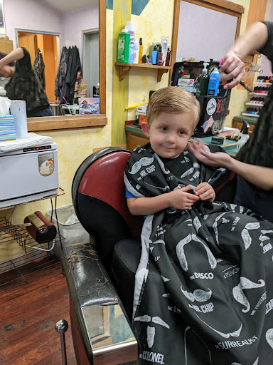 Ultimate Visions Unisex Salon Gallery - United States
