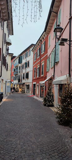 Sundek Store Peschiera del Garda - Thumbnail