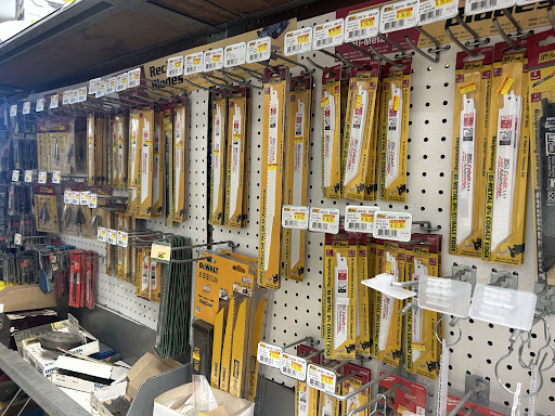 Ramsey's What Ever Store - Visual